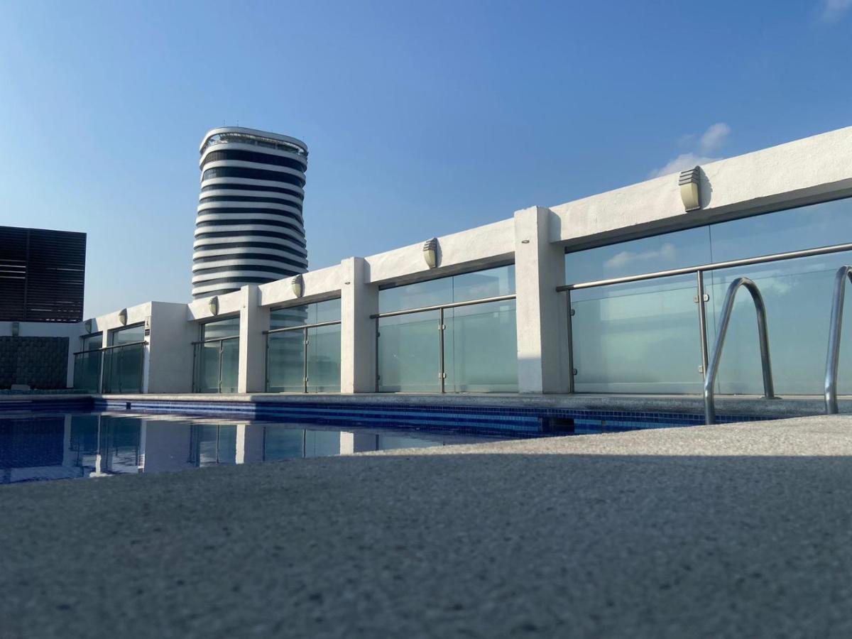 Suites Emporium Guayaquil Buitenkant foto