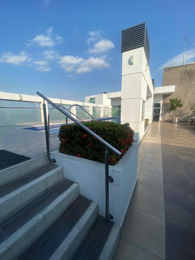 Suites Emporium Guayaquil Buitenkant foto